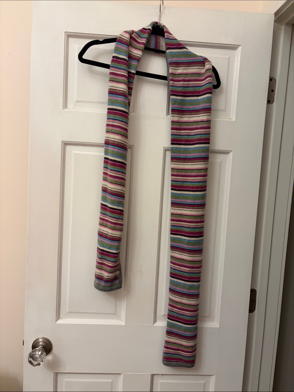 Cashmere scarf